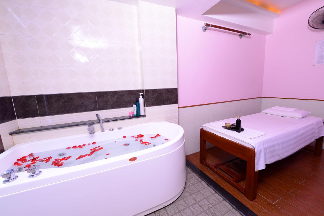 Blue Hanoi Inn Luxury Hotel & Spa Exterior foto