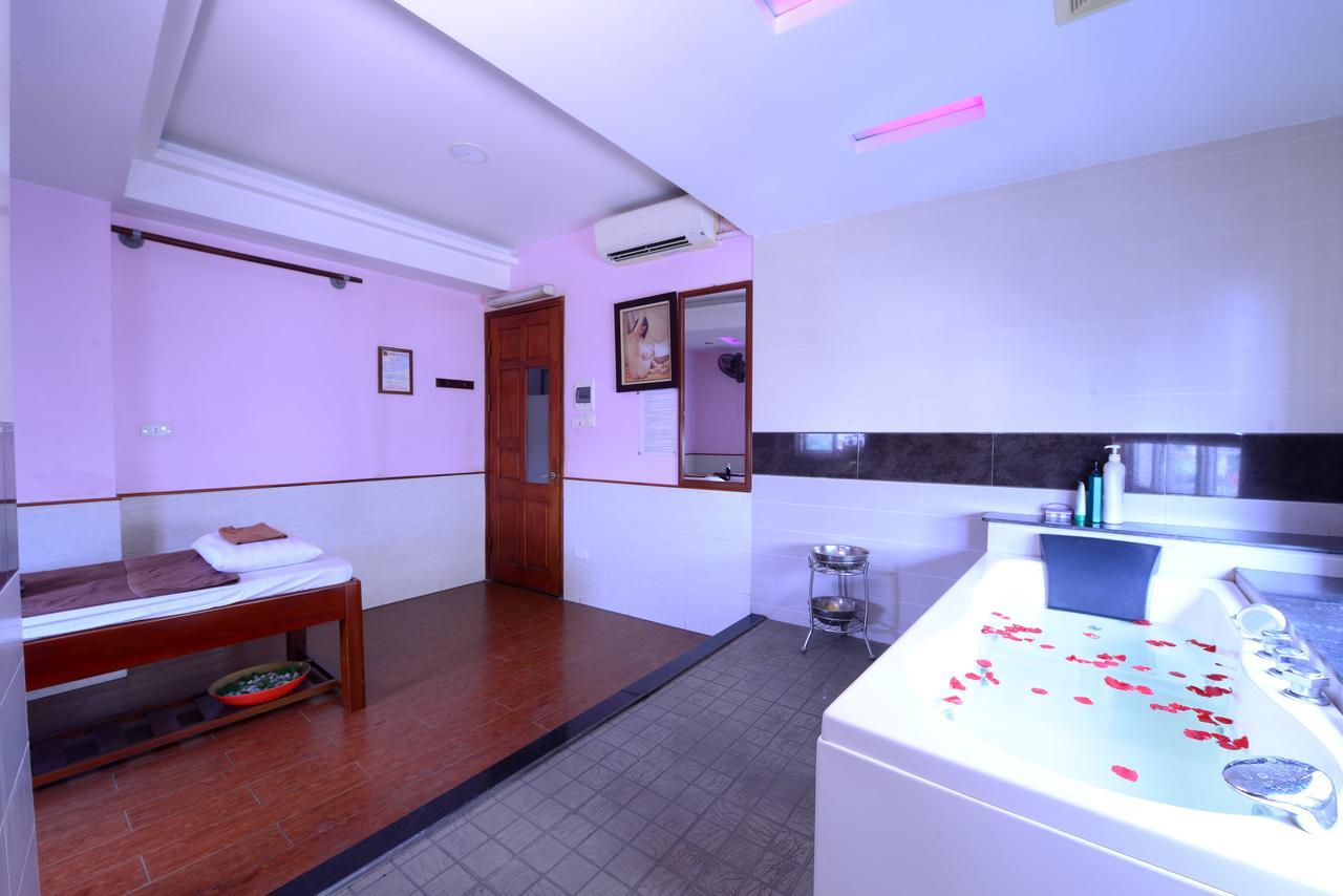 Blue Hanoi Inn Luxury Hotel & Spa Exterior foto