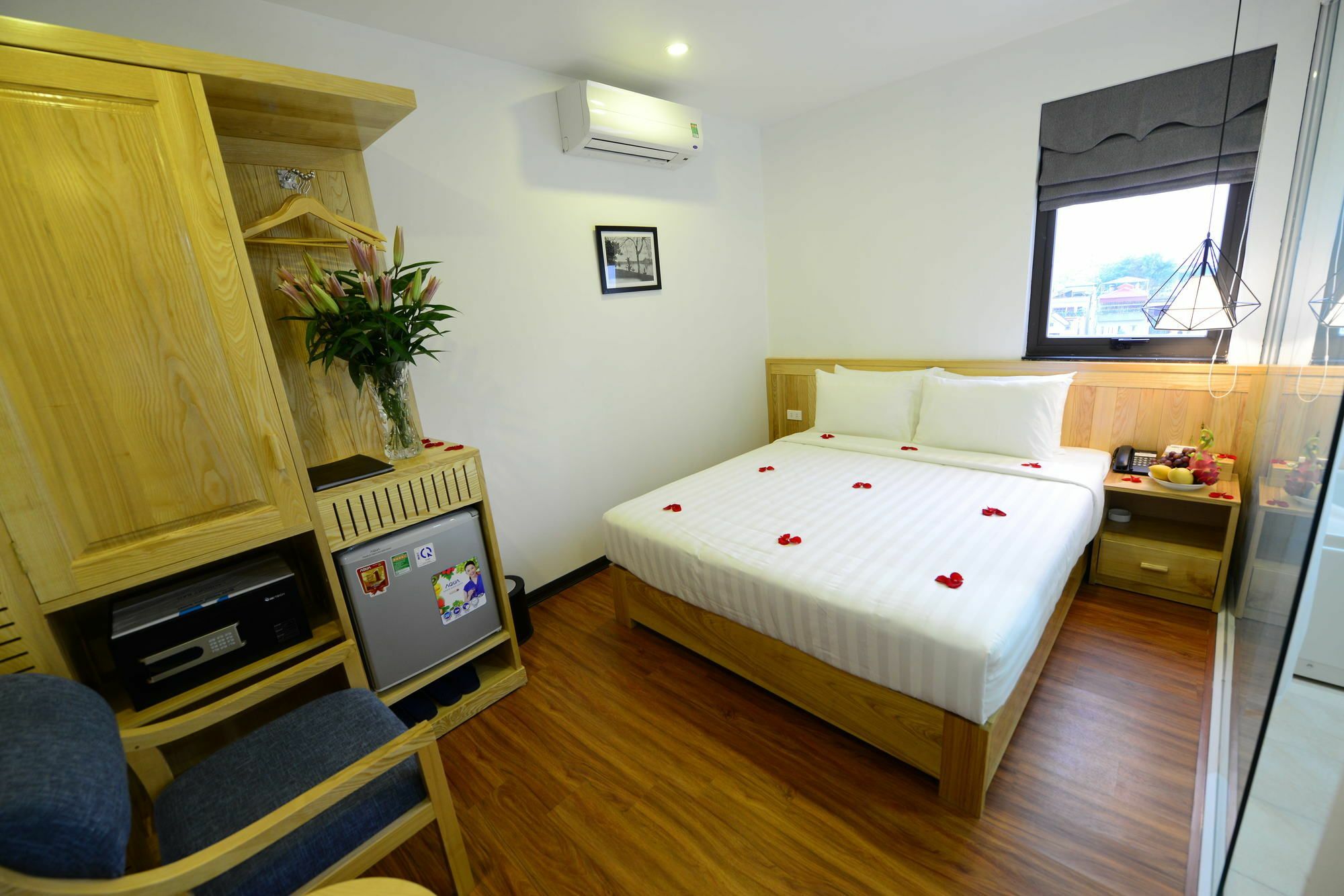 Blue Hanoi Inn Luxury Hotel & Spa Exterior foto