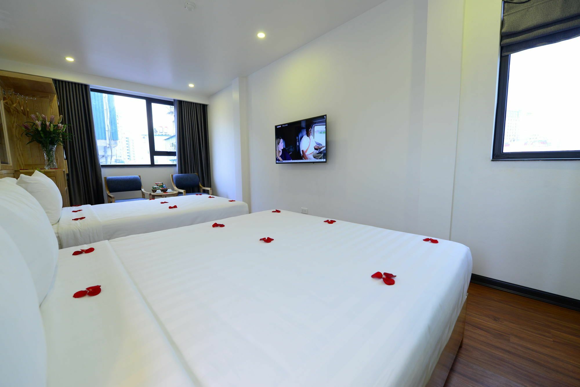 Blue Hanoi Inn Luxury Hotel & Spa Exterior foto