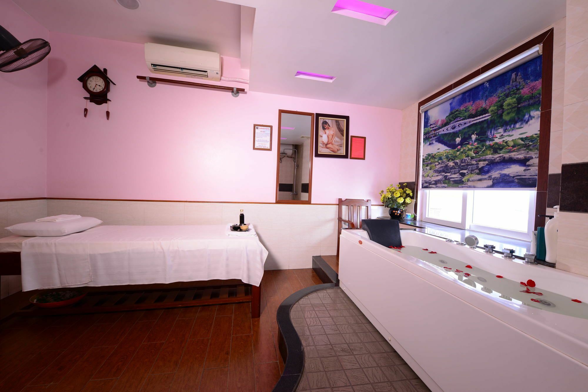 Blue Hanoi Inn Luxury Hotel & Spa Exterior foto