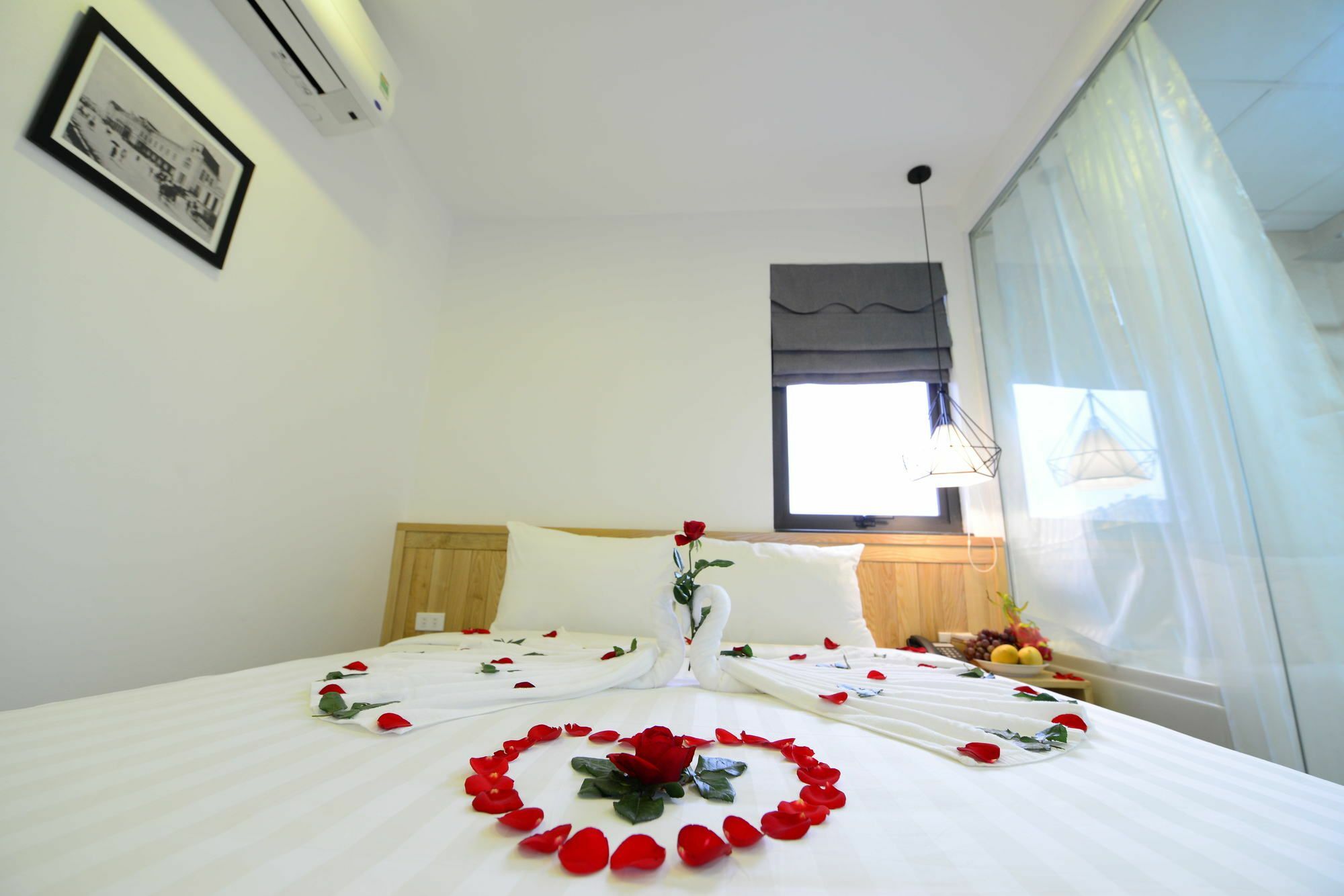 Blue Hanoi Inn Luxury Hotel & Spa Exterior foto