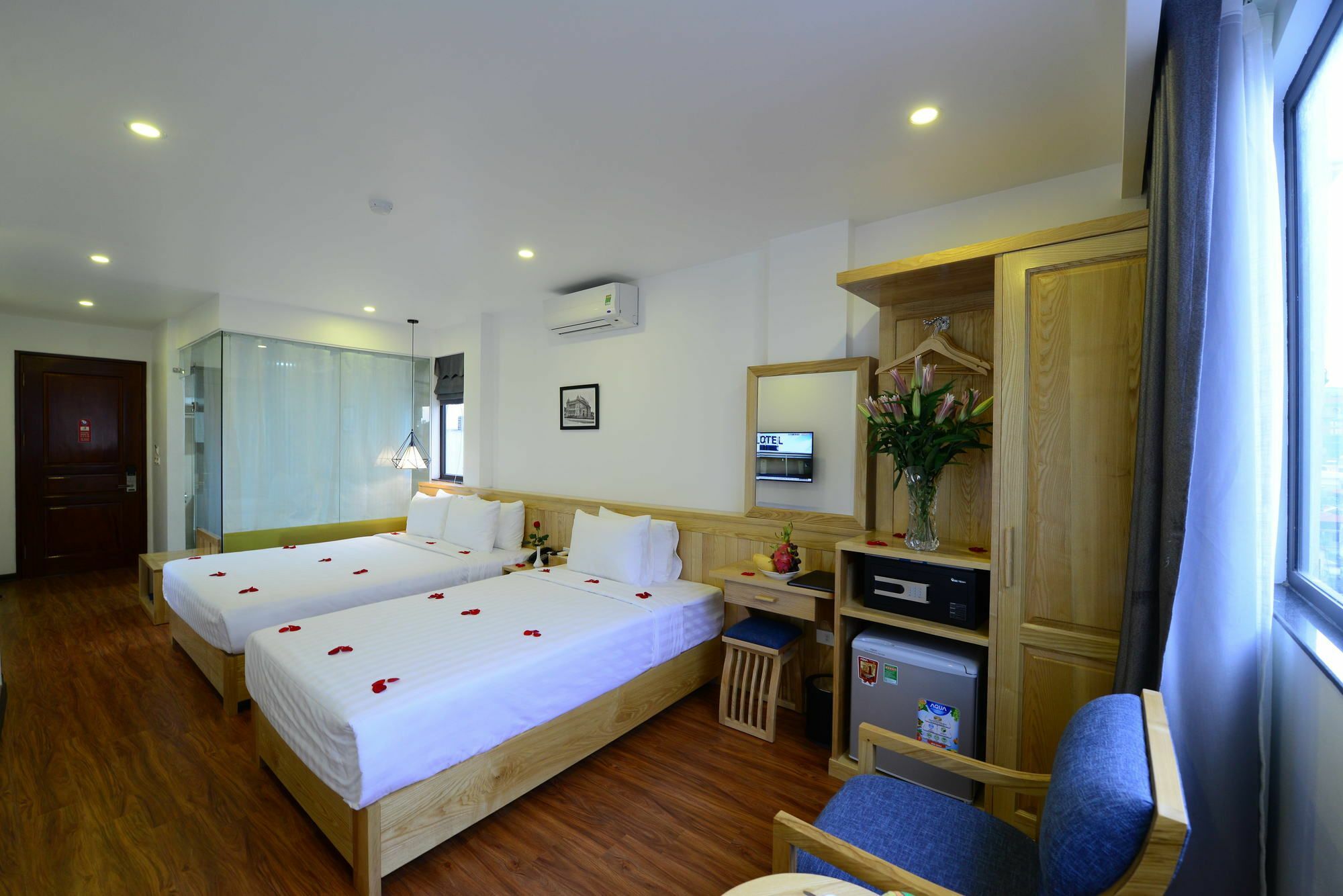 Blue Hanoi Inn Luxury Hotel & Spa Exterior foto